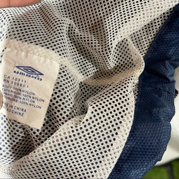 Umbro Jacket - Picture 4 of 5